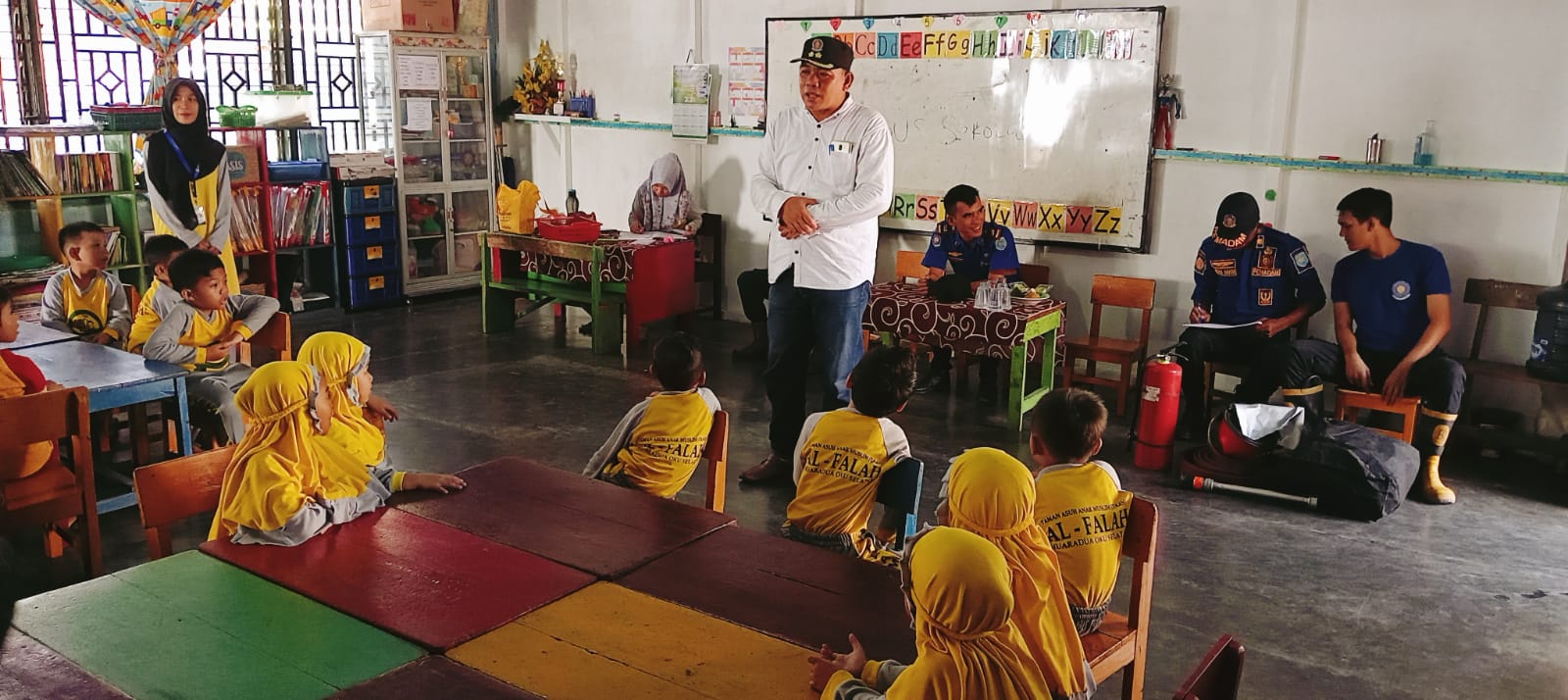 Damkar OKUS Bekali Pengetahuan dan Teknis Pencegahan Kebakaran Kepada Siswa PAUD