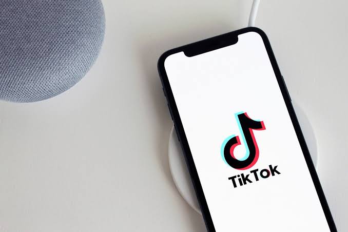 Penyebaran Hoaks di Media Sosial Indonesia, Tantangan TikTok dan Komitmen Melawan Misinformasi