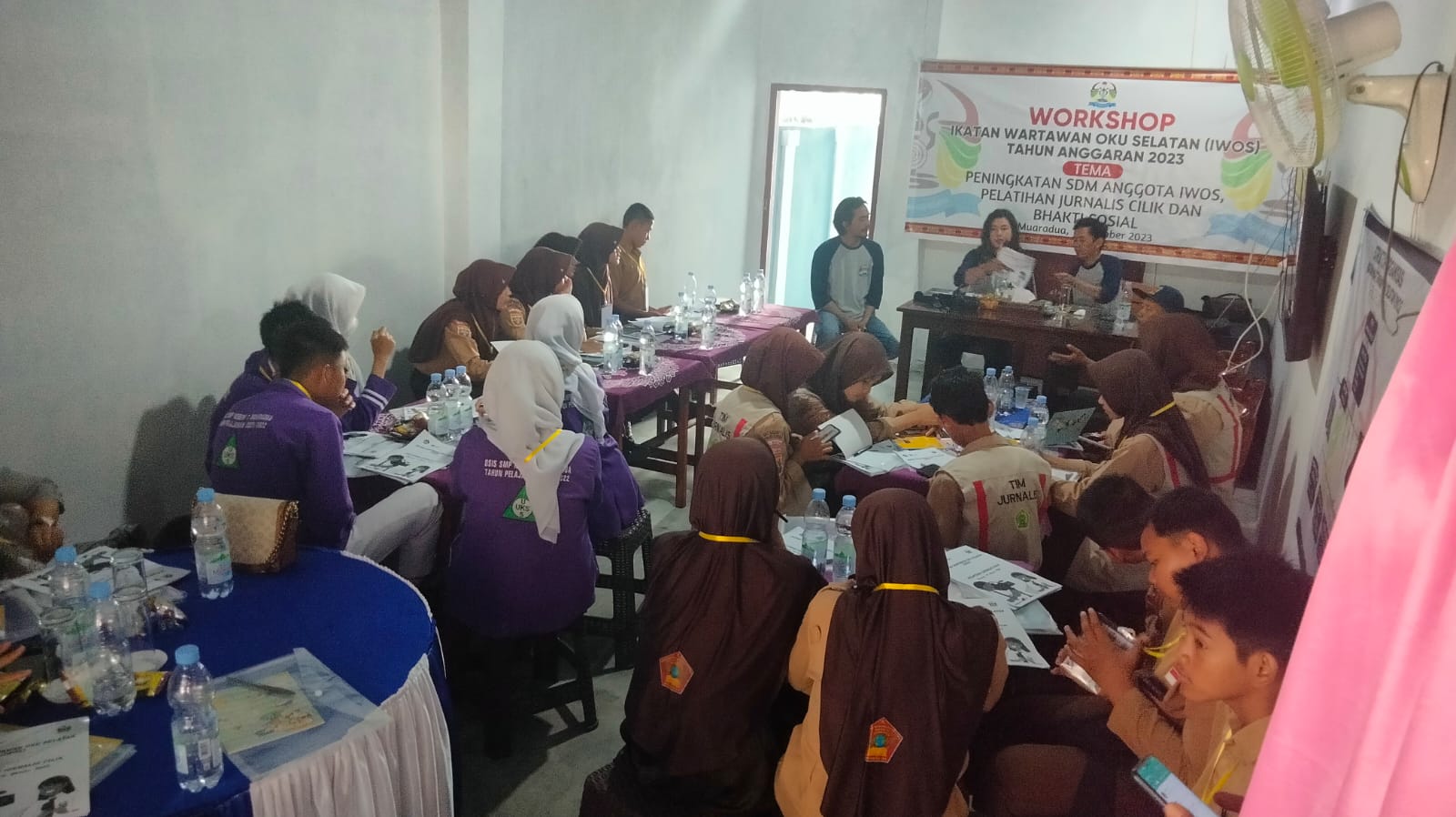 Berkarya Bersama IWOS: Workshop Jurnalis Cilik di OKU Selatan