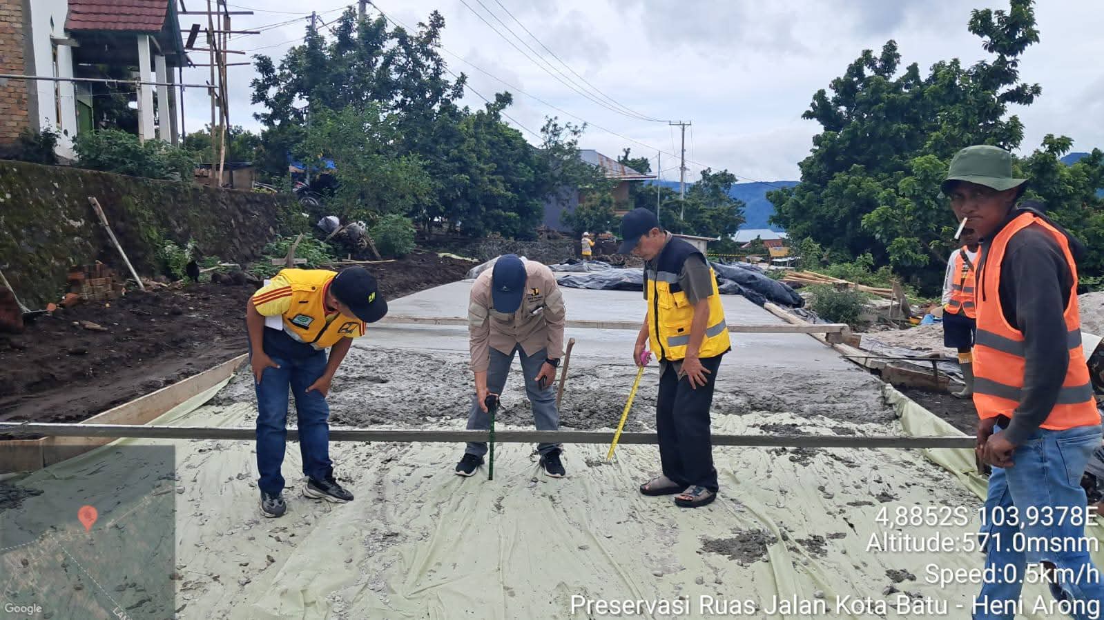 Efisiensi Anggaran Tak Surutkan Semangat Abusama–Misnadi Bangun Infrastruktur OKU Selatan