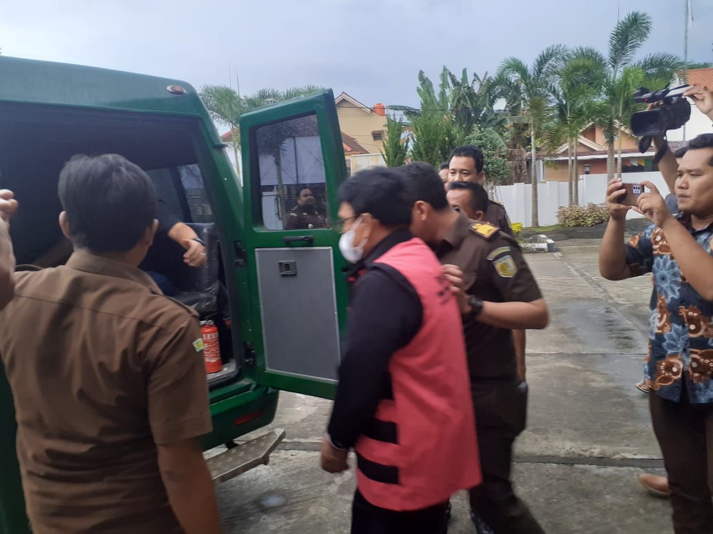 Mantan Kadin Pertanian OKU Selatan Dijebloskan ke Sel