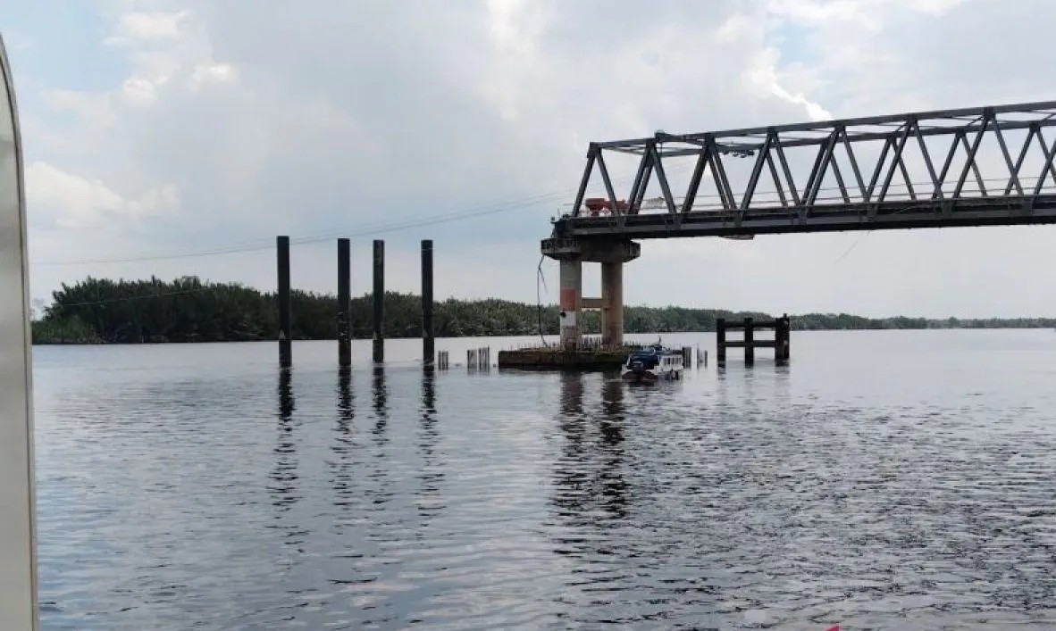 Waspada! BMKG beri peringatan hujan petir di perairan Sungai Musi hari Ini