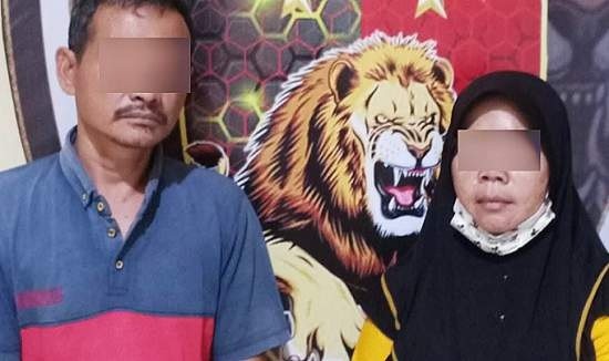 Pasangan Selingkuh Tertangkap Basah Lagi Begituan Dalam Gudang, Kalang Kabut Diteriaki Anak Sendiri