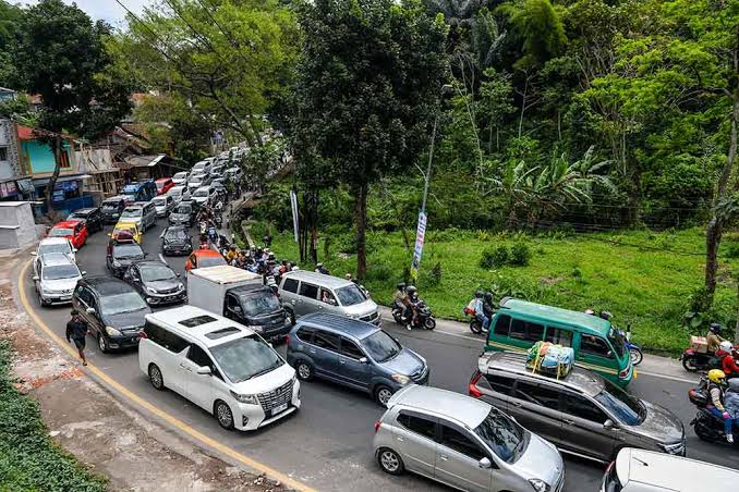 Arus Mudik Mulai Memuncak, Volume Kendaraan Meningkat Tajam Jelang Lebaran 2026