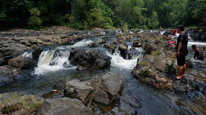 Pesona Batu Ampar Lengkiti, Destinasi Wisata Alami yang Kian Terkenal di Ogan Komering Ulu 