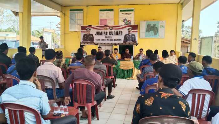 Polres OKU Selatan Berperan Aktif dalam Kegiatan Jum'at Curhat di Desa Tanjung Jaya, Kecamatan Buay Pemaca