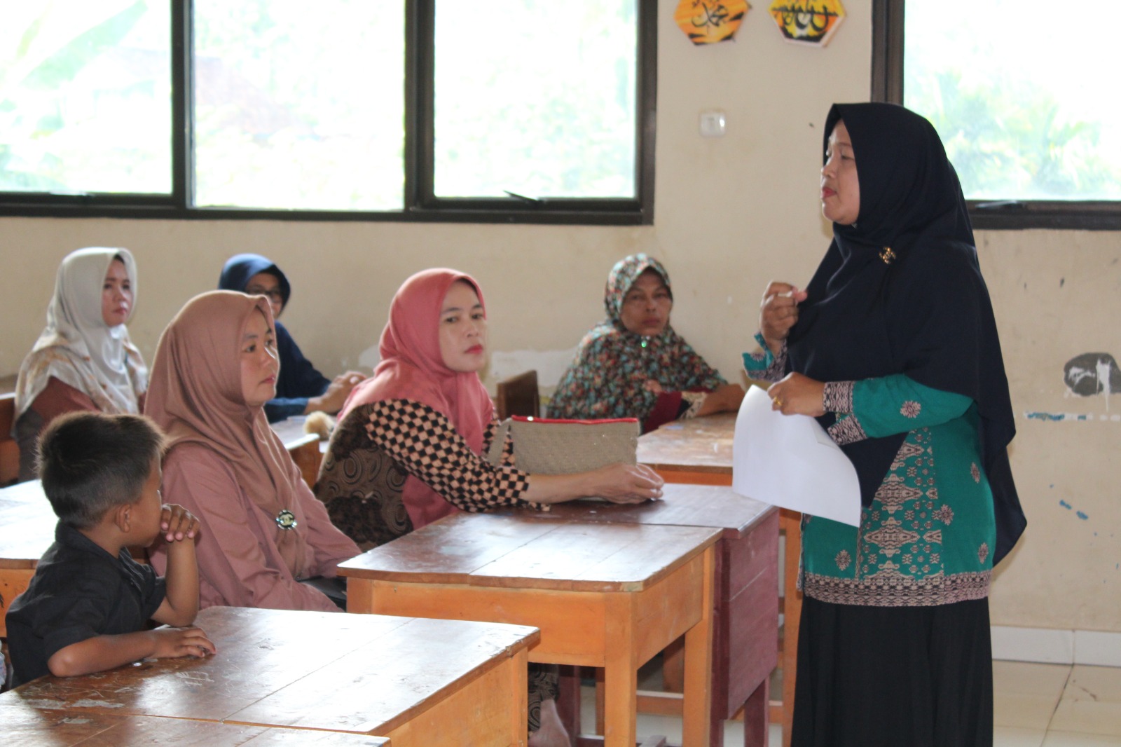 Siswa MTsN Satu OKU Selatan Terima Raport