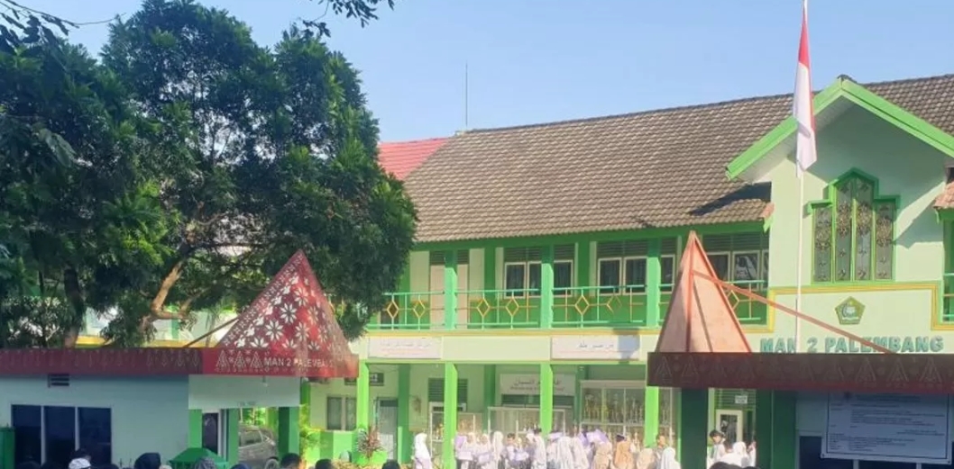 Negara Hadir! Disdik Sumsel Jamin Anak Keluarga Miskin Tetap Sekolah