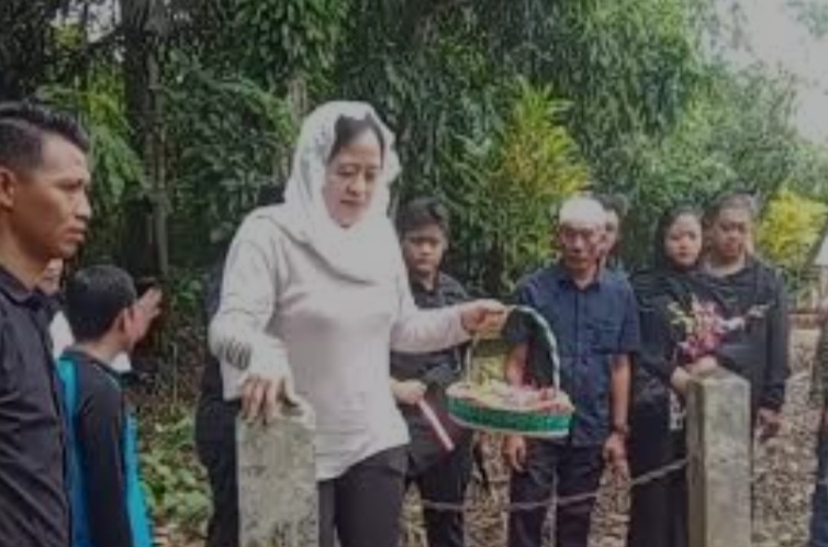 Mengenang Leluhur, Puan Maharani Ziarah ke Desa Tanjung Raman