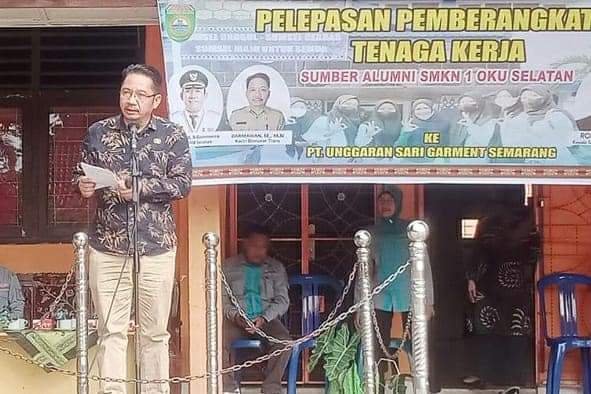 Disnakertrans OKU Selatan Lepas Tenaga Kerja ke Semarang