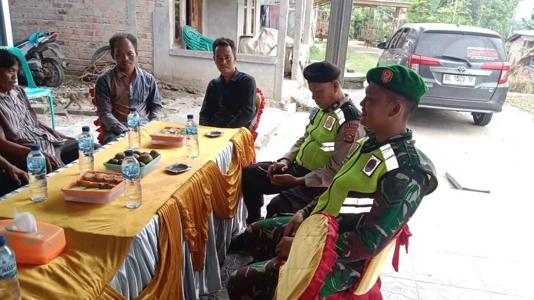 Kolaborasi Polri-TNI Lakukan Patroli Dialogis