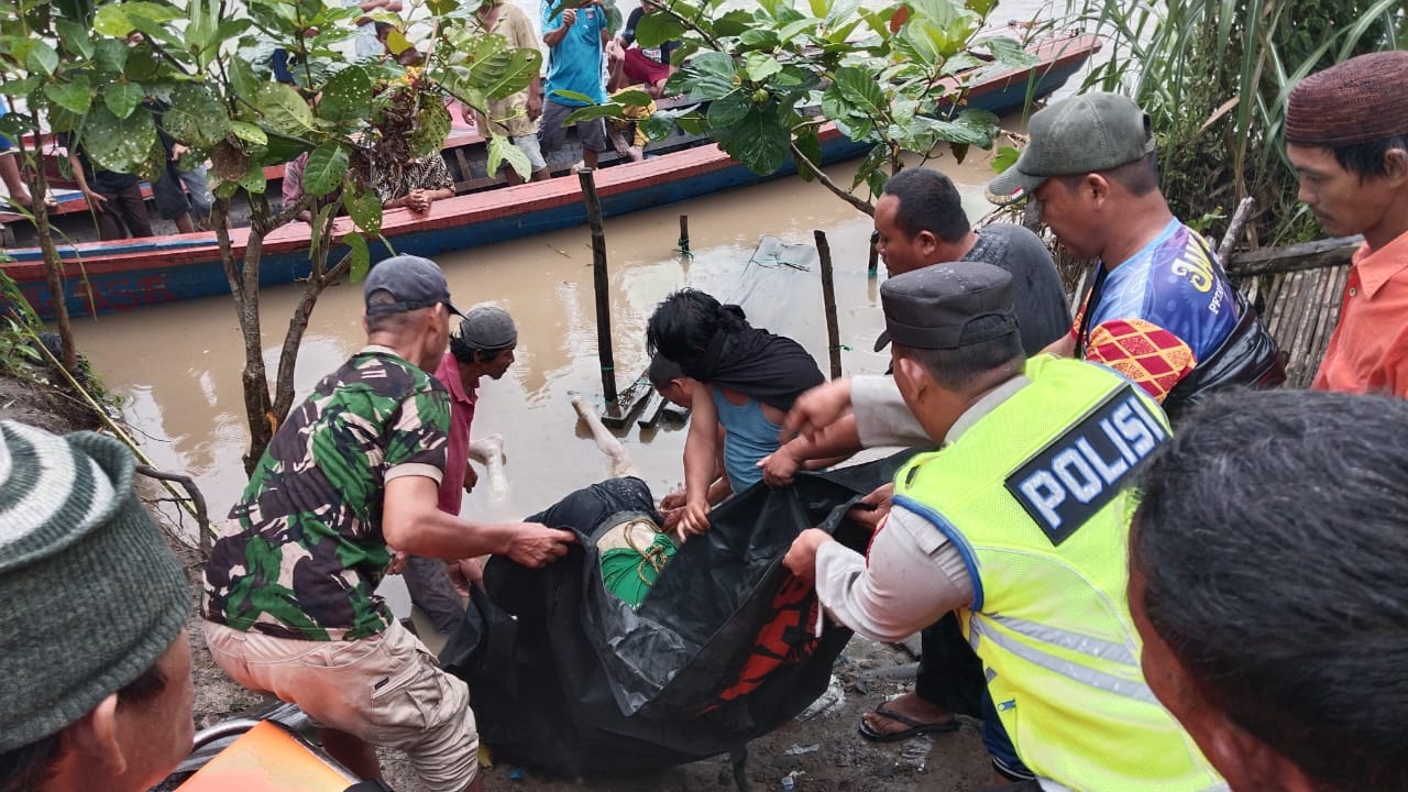Tenggelam Saat Latihan Bidar di Sungai Komering: Jenazah Korban Ditemukan Setelah Seminggu