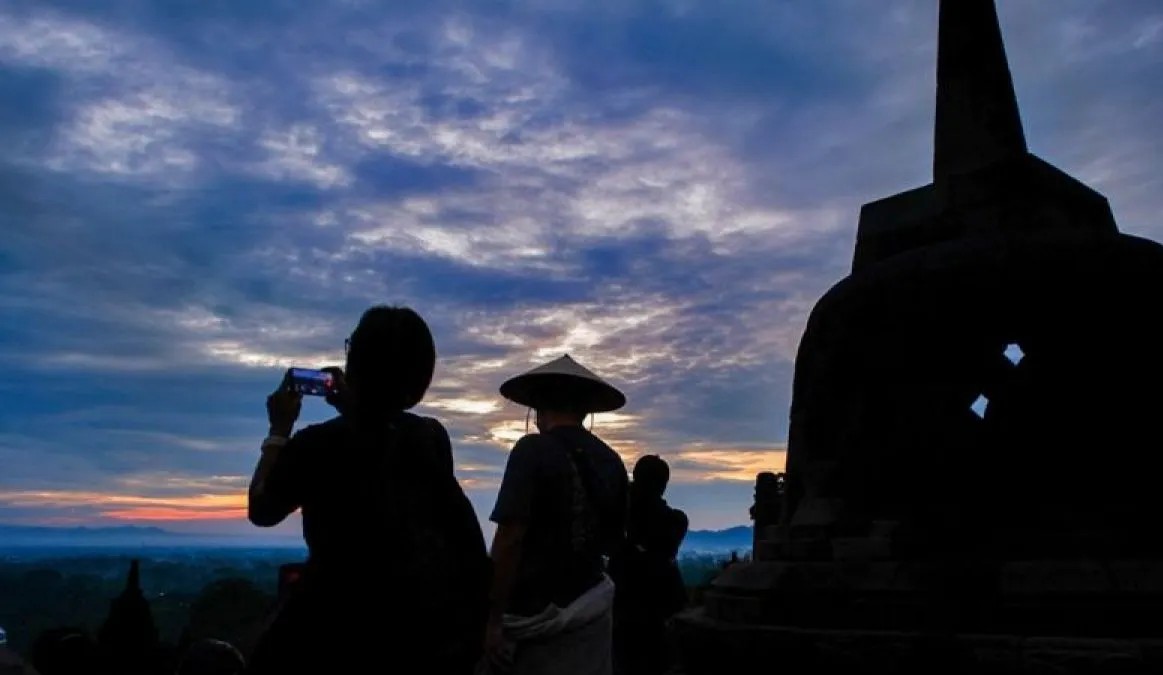 Candi Borobudur Promo Tiket Sunrise dan Sunset Sambut Imlek 2577