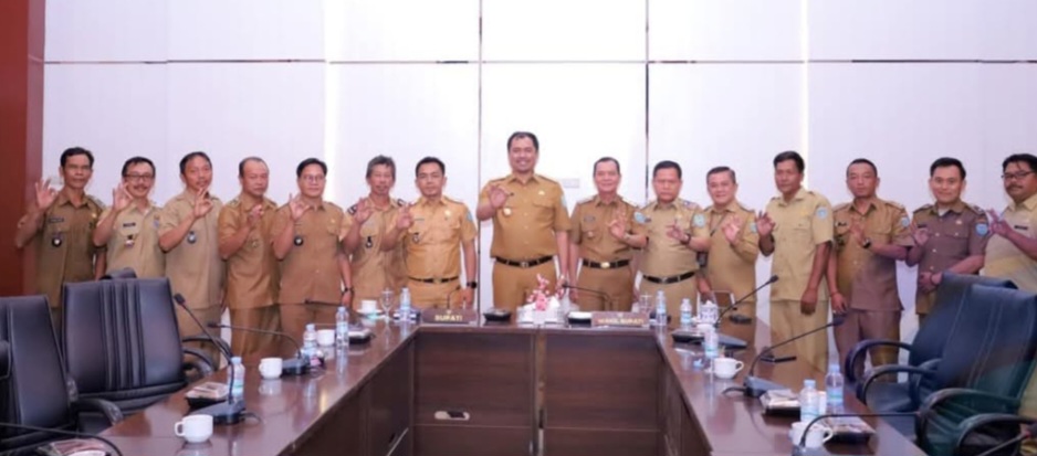 Bupati Minta Seluruh Kades di Kecamatan Sungai Are Tingkatkan Pembangunan