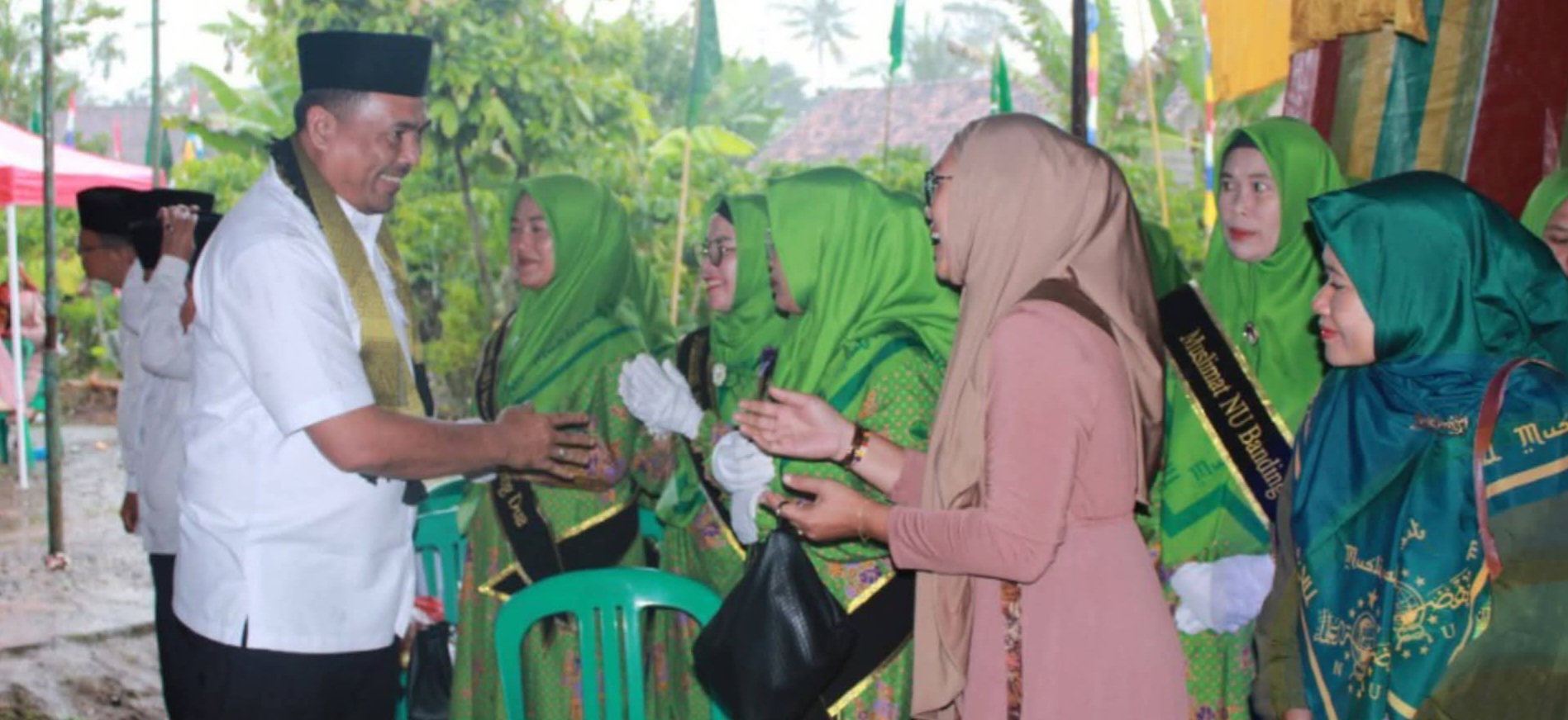 Bupati Abusama Hadiri Pengajian Akbar ke-76 dan Peringatan Isra Mi’raj di Sipatuhu II