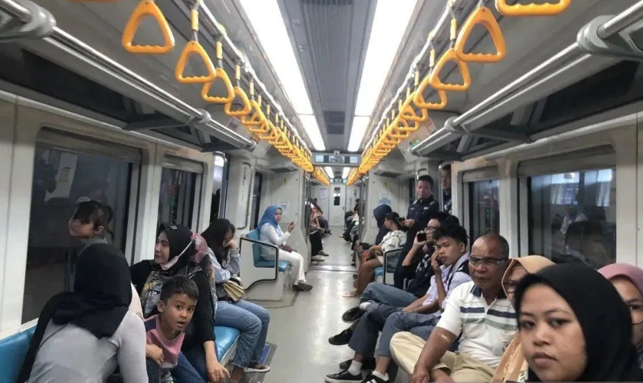 LRT Sumsel Angkut 113.630 Penumpang hingga H+1 Lebaran 2026l