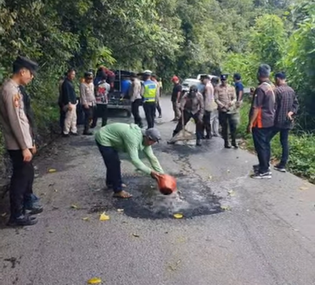Program BELIDA Digalakkan, Polda Sumsel Bersama TNI dan Pemda OKU Selatan Wujudkan Lingkungan Bersih dan Asri