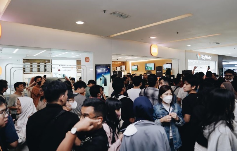 Xiaomi 14 Resmi Hadir di Pasar Indonesia dengan Penjualan Perdana Lampaui 3000 Unit