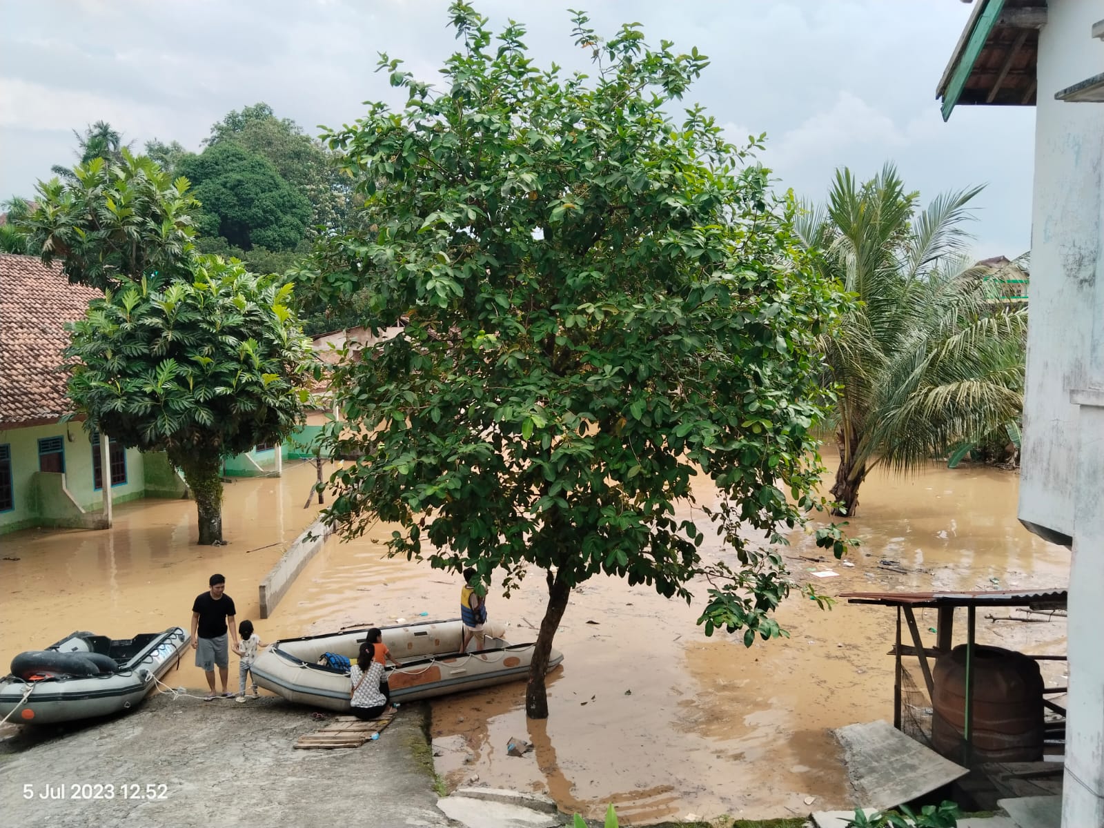 Kerugian Besar Di Akibatkan Oleh Banjir 