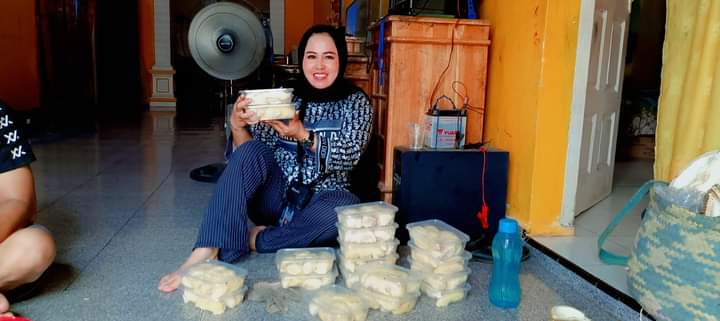 Kisah Sukses Yuni, Mengemas Durian Menjadi Peluang Bisnis di OKU Selatan