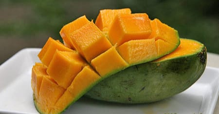 Jangan Buang Kulit Mangga, Inilah Manfaat Luar Biasa yang Terkandung di Dalamnya