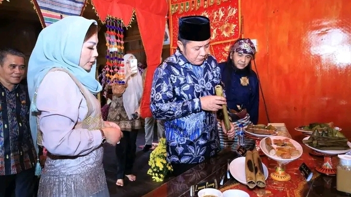 Dekranasda OKUS Tampilkan Lemang di Ajang Festival Anjungan