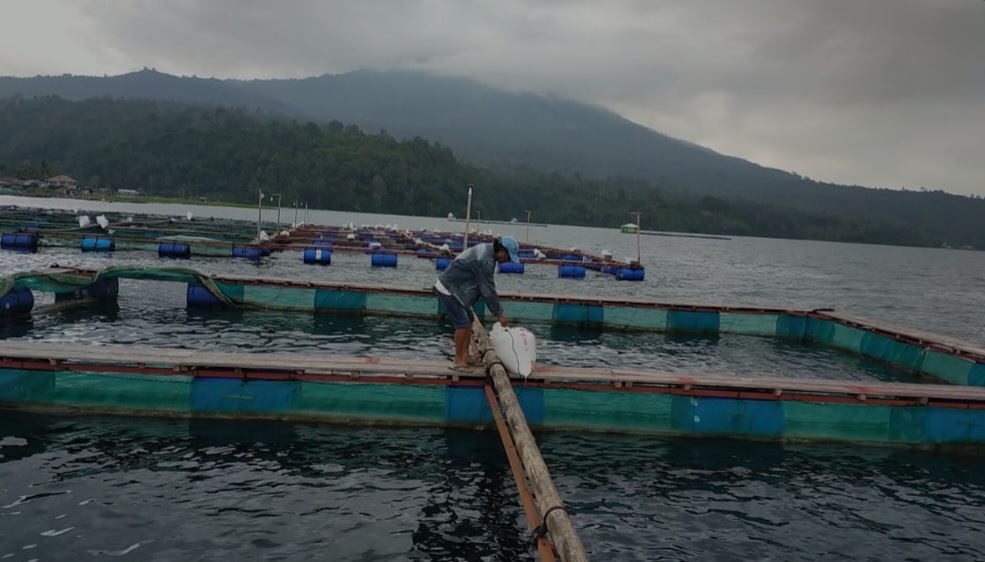 Budidaya Ikan Kerambah Apung Menjanjikan, Warga Kota Batu Berharap Dukungan Pemerintah