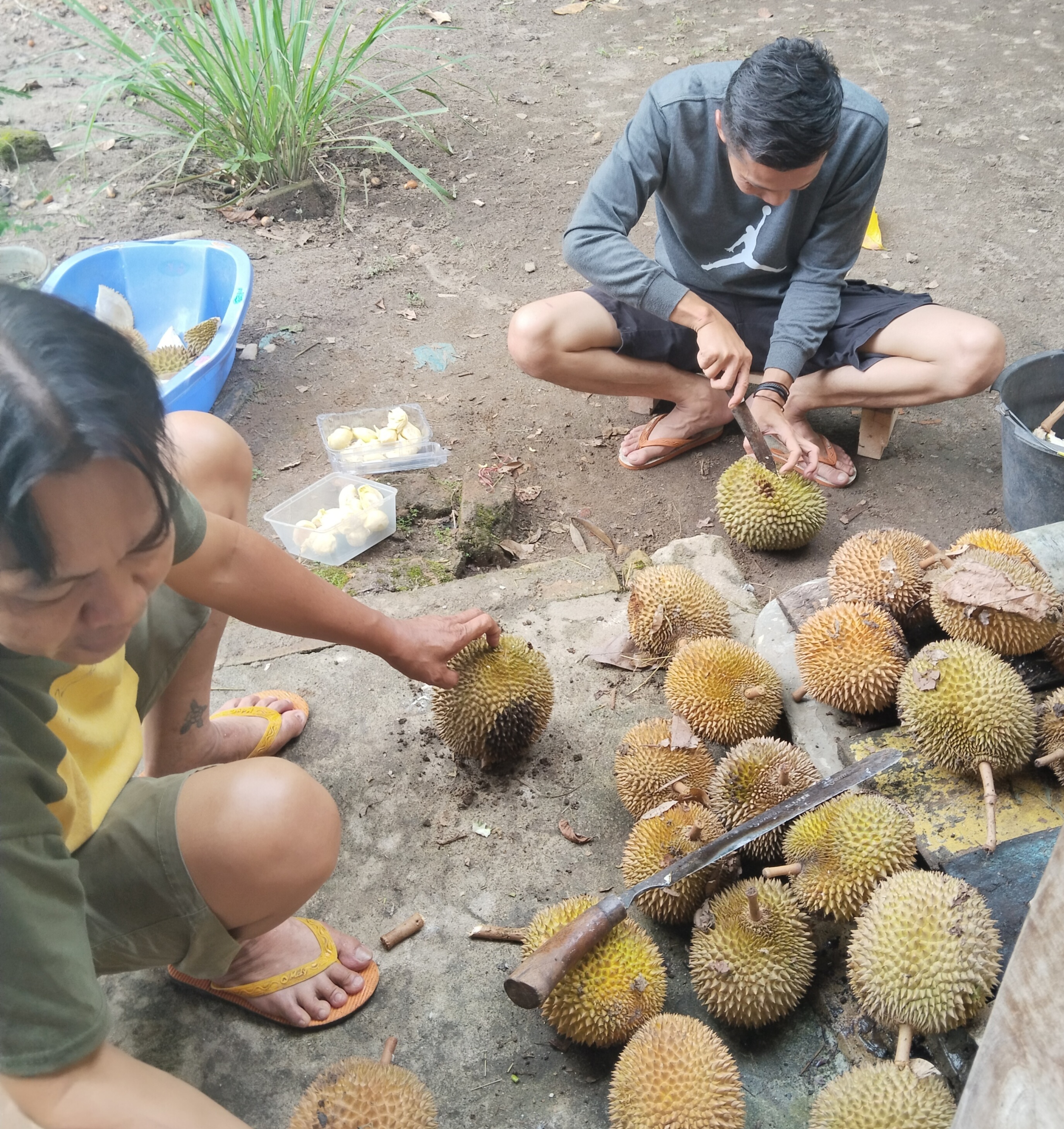 5 Makanan Unik Berbahan Dasar Durian Yang Wajib Dicoba di Sumatera Selatan ! 