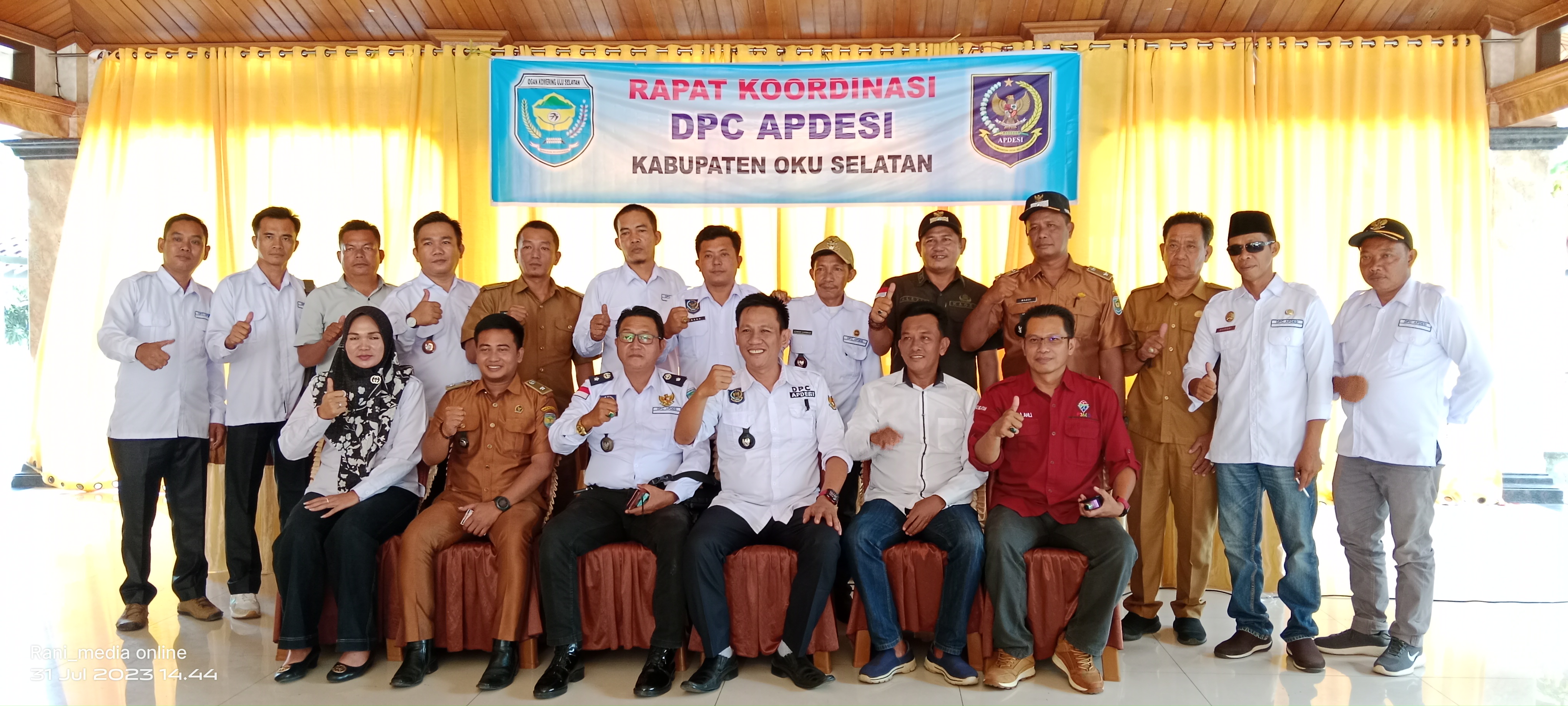 DPC APDESI Kabupaten OKU Selatan Gelar Rapat Koordinasi Pertama Di Aula Samudra