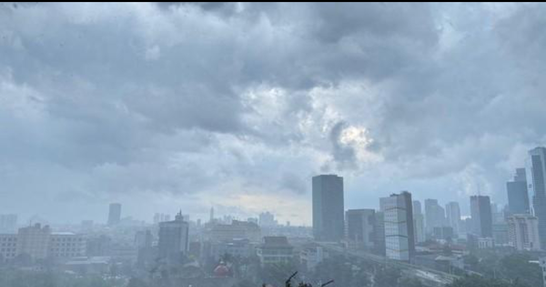 Cuaca Ekstrem Ancam Sejumlah Wilayah, Masyarakat Diminta Waspada Bencana