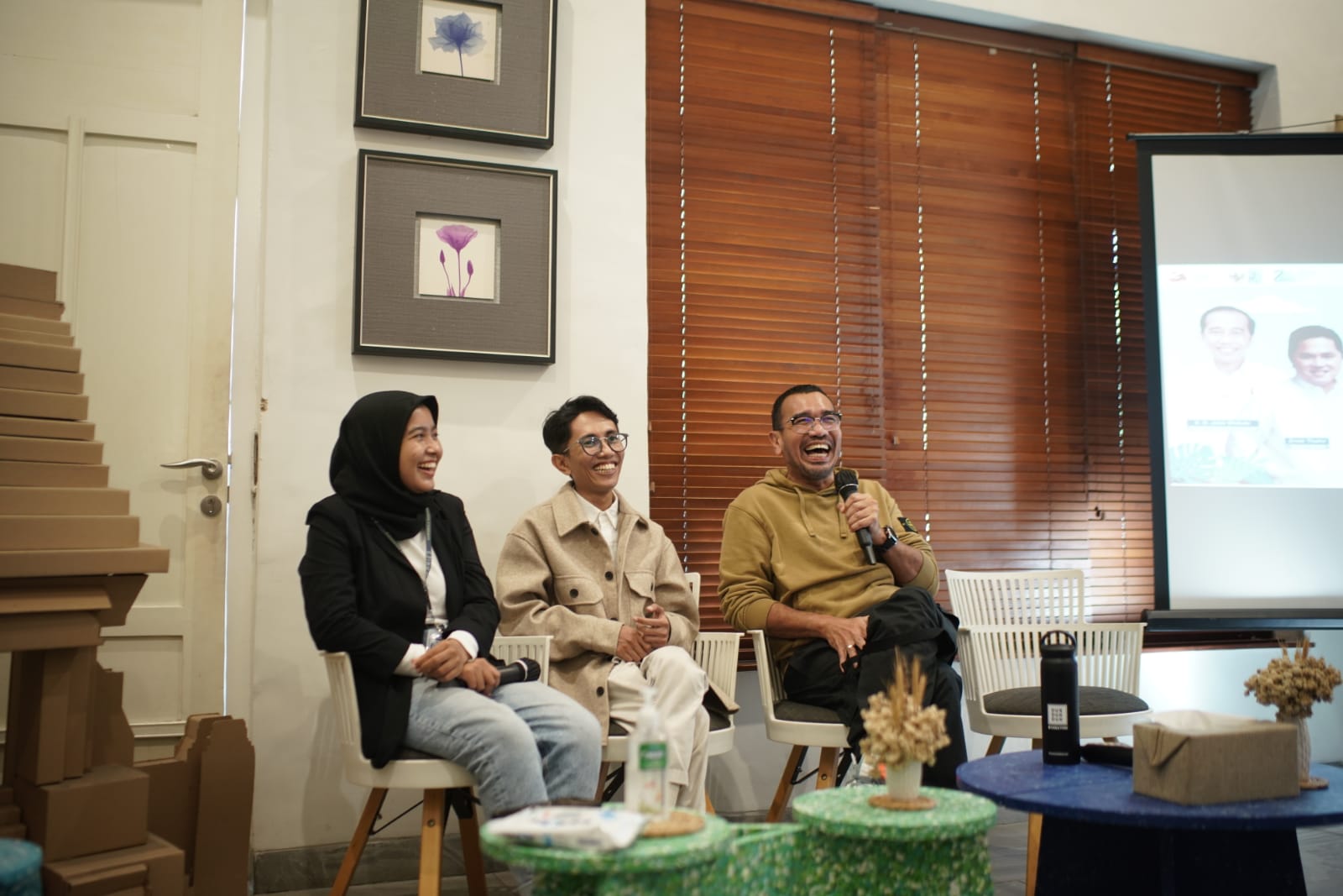 Bank Mandiri Edukasi Pengelolaan Sampah dan Kampanye Kebersihan di Ajang FIFA Match Day