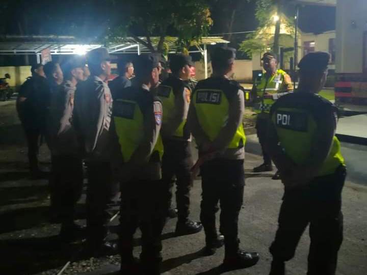 Patroli Malam Polsek Buay Sandang Aji, Upaya Mencegah Kriminalitas di OKU Selatan