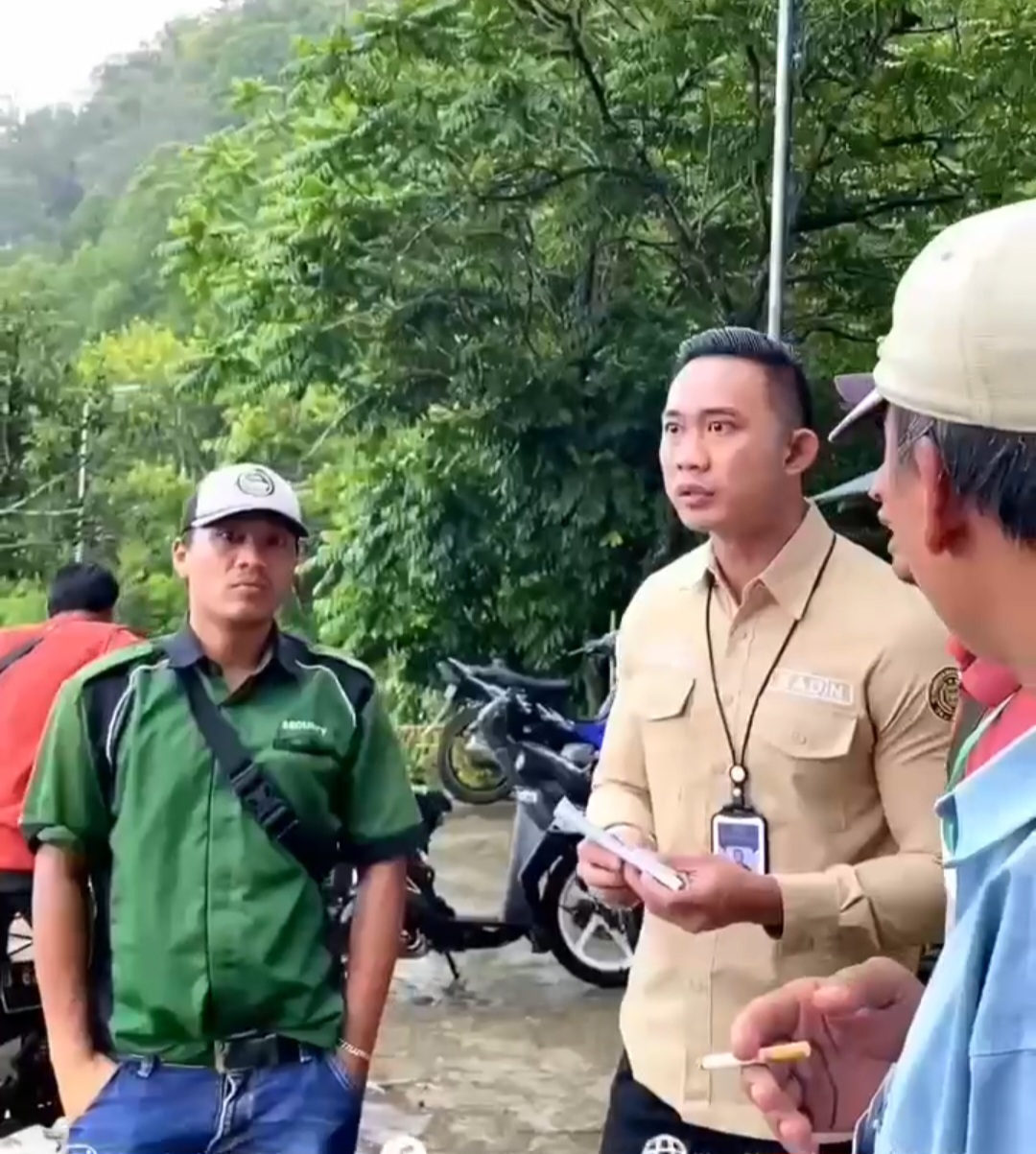 Kepala Dinas Pariwisata OKU Selatan Pantau Situasi Danau Ranau