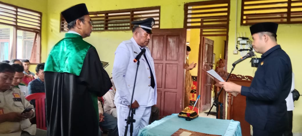 Meninggal, Pemkab OKU Selatan Lantik PJ Kades Dusun Tengah