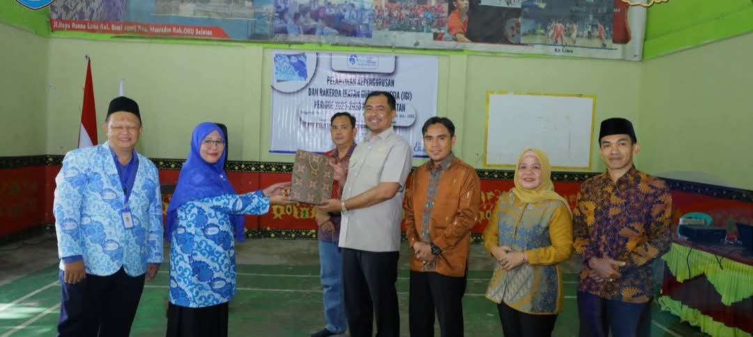 Bupati OKU Selatan Hadiri Pelantikan Pengurus Daerah IGI OKUS Masa Bakti 2025–2030