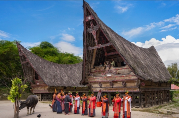 Rumah Bolon, Sebuah Warisan Budaya yang Menakjubkan di Sumatera Utara