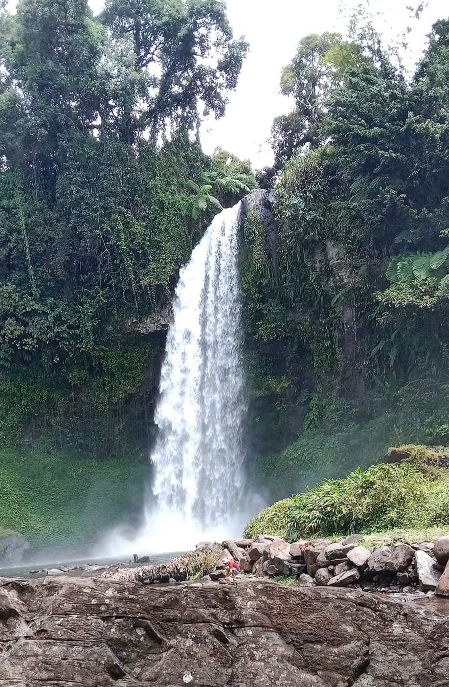 Air Terjun Sigerincing Keajaiban Alami di Kawasan Geopark Lembah Masurai Kabupaten Merangin Jambi