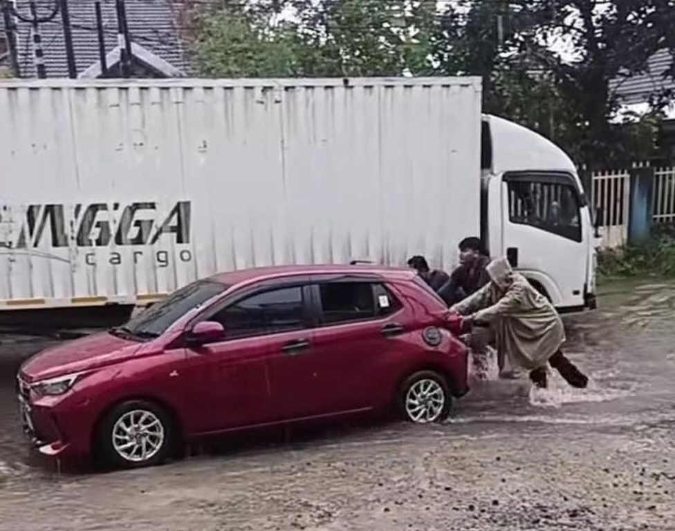 Banjir dan Macet di Palembang Jadi Sorotan, Warga Tuntut Solusi Konkret