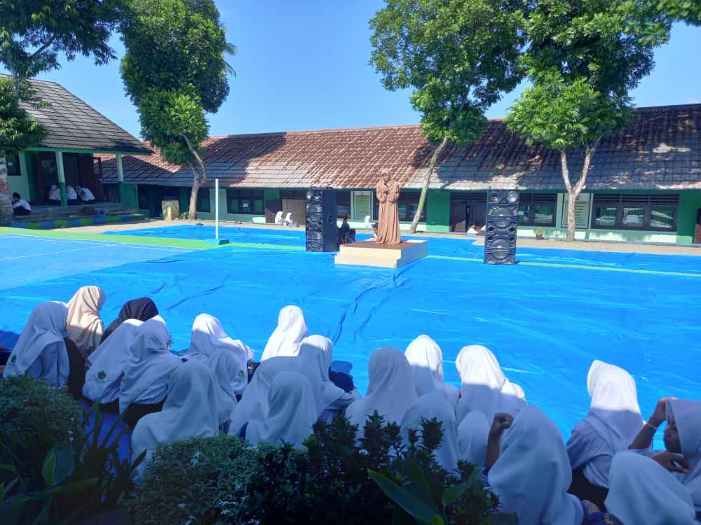 MTsN 1 OKU Selatan Menggelar Lomba dalam Peringatan Isra' Mi'raj