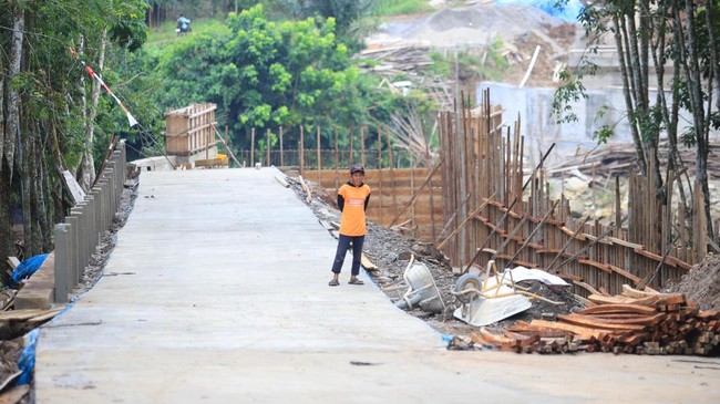 Akses Jalan Penghubung OKU Selatan-OKU Timur Kini Hanya 50 Km