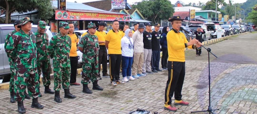 Pemkab OKU Selatan Dukung Gotong Royong Kebersihan Kawasan Wisata Danau Ranau