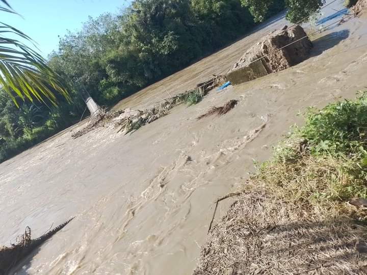 Jembatan Desa Tanjung Raya Terabas Banjir, Jalur Akses Terputus di Tengah Terjangnya Musibah Alam