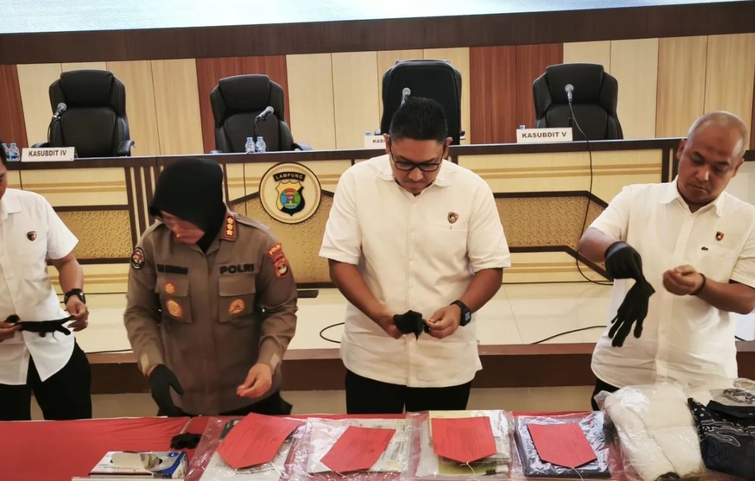 Polda Lampung ungkap kasus love scaming