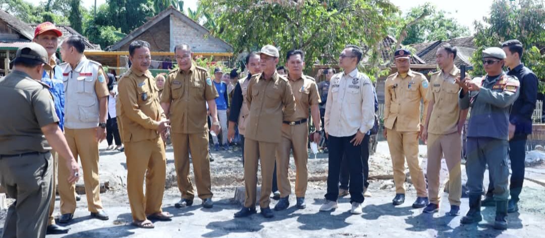 Kebakaran di Dua Desa, Wabup Beri Bantuan