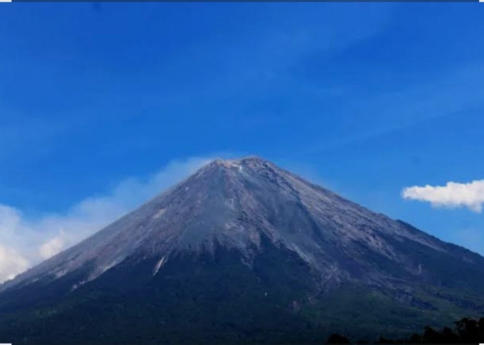 Gunung Semeru Kembali Erupsi, Status Waspada Tetap Berlaku
