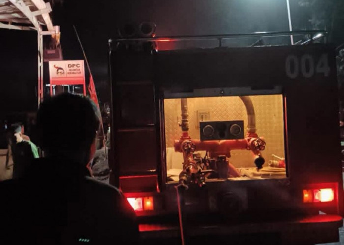 Bupati OKU Selatan Sampaikan Duka atas Musibah Kebakaran di Desa Sinar Marga