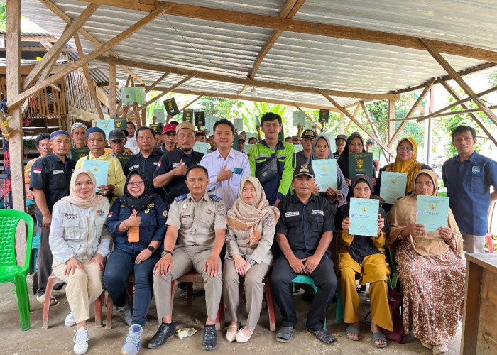 BPN OKU Selatan Lakukan Penyerahan Setifikat Tanah