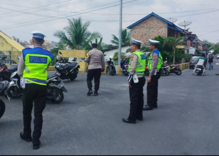 40 Personel Polres OKU Selatan Amankan Rekor MURI Minum Kopi