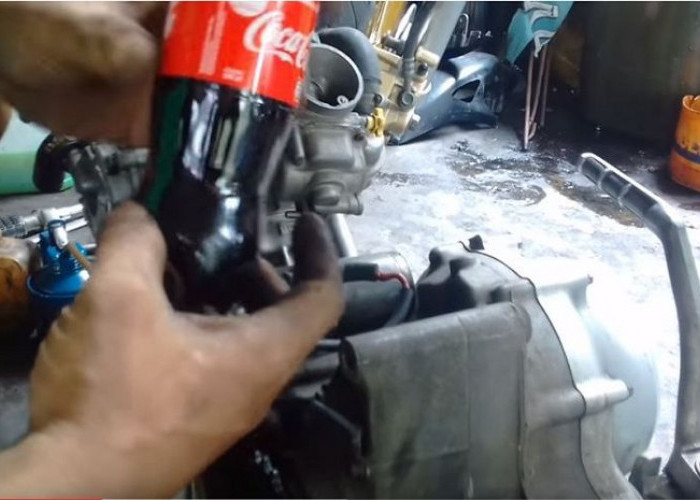 Minuman Bersoda sebagai Pembersih Ajaib untuk Kendaraan Anda, Coca Cola Menghilangkan Karat dan Kotoran