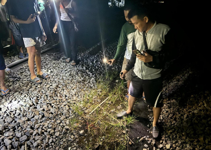 Dua Remaja Meninggal Dunia Tertemper Kereta Api di Prabumulih karena Diduga Asyik Main Game di Rel Kereta